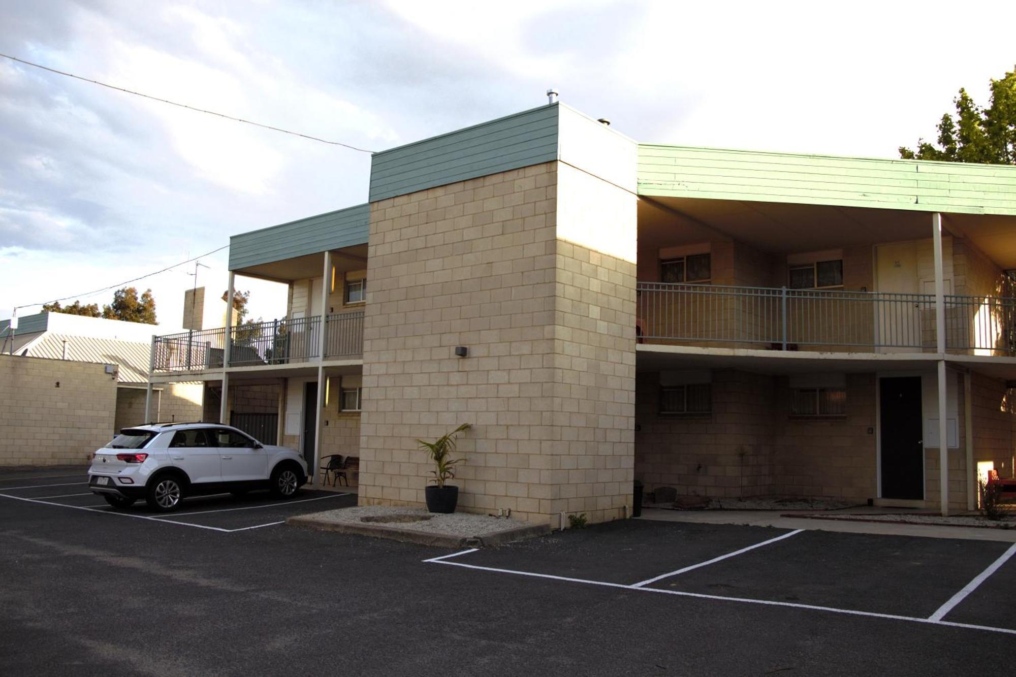 Bendigo Motor Inn Kangaroo Flat Экстерьер фото