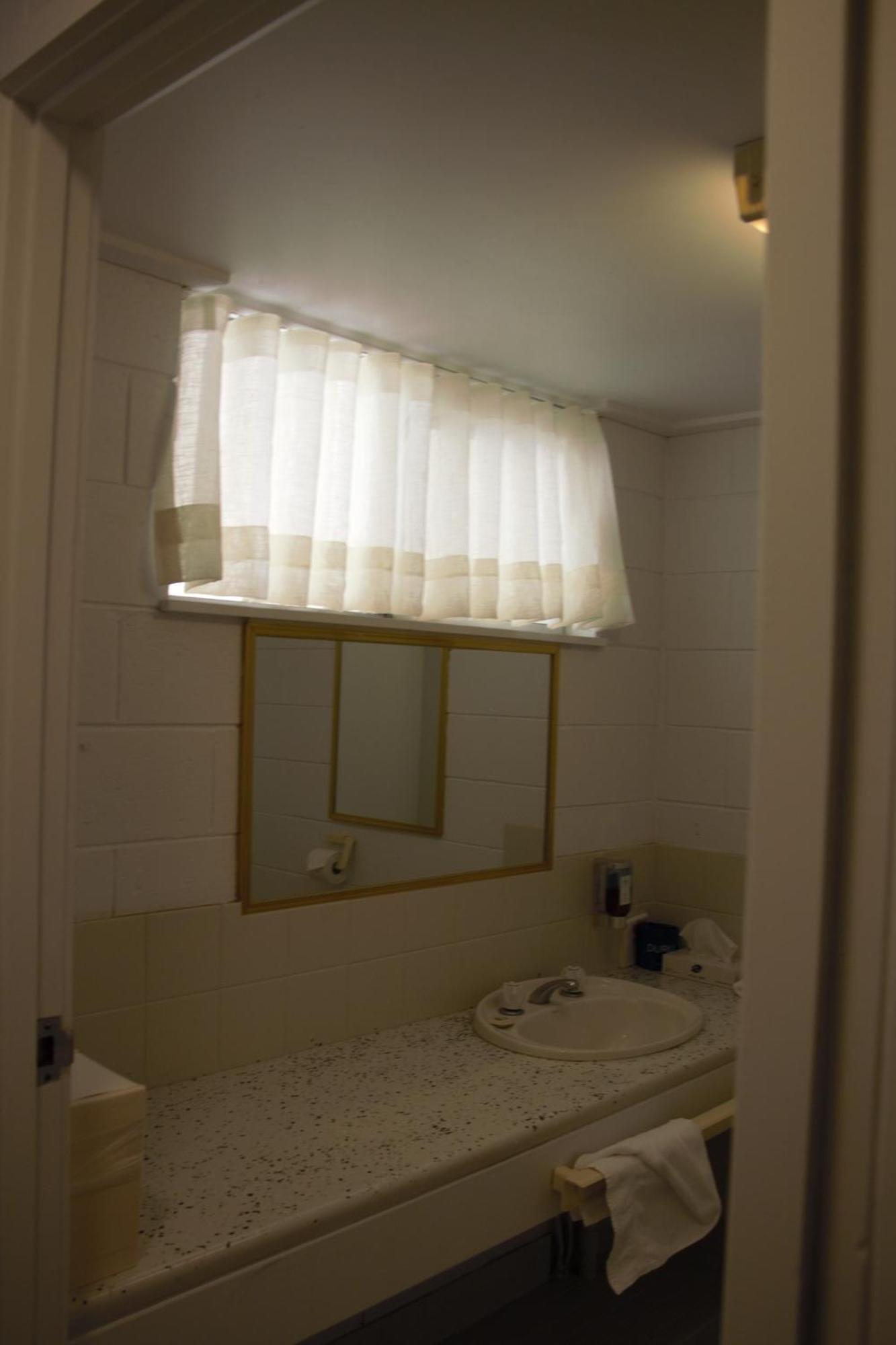 Bendigo Motor Inn Kangaroo Flat Экстерьер фото