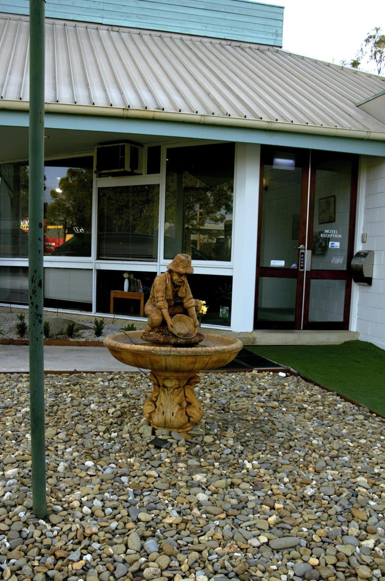 Bendigo Motor Inn Kangaroo Flat Экстерьер фото