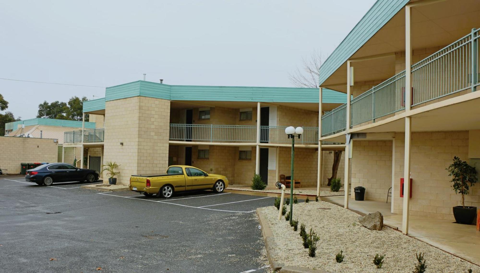 Bendigo Motor Inn Kangaroo Flat Экстерьер фото